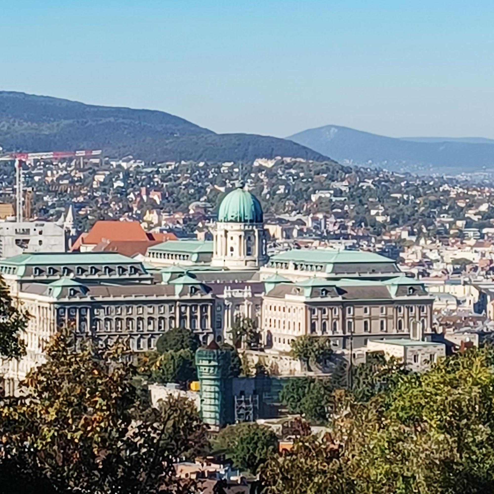 Palace * Budapesta
